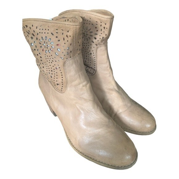 Crown Vintage Perforated Laser Cut Leather Ankle Boots Women's Size 9.5 Western - Picture 5 of 12